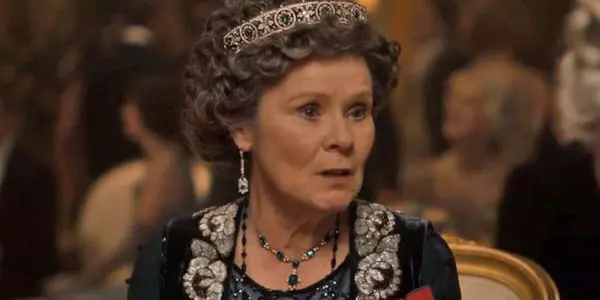 5.-Imelda-Staunton-in-The-Crown