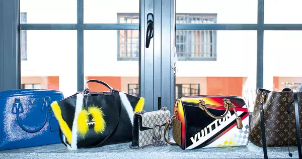 Operatiunea Dulapul cu Veronica Ferraro