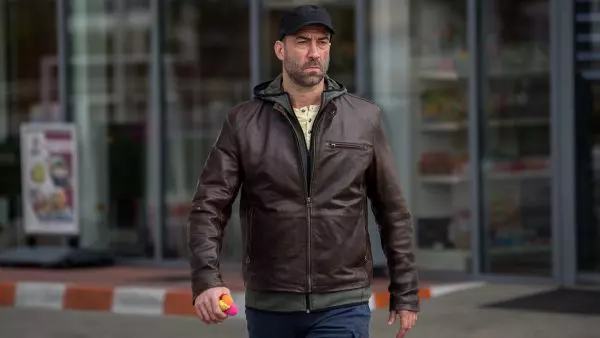 Umbre 2_ Serban Pavlu (Serialul HBO „Umbre” revine cu al doilea sezon, în 2017, pe HBO România)