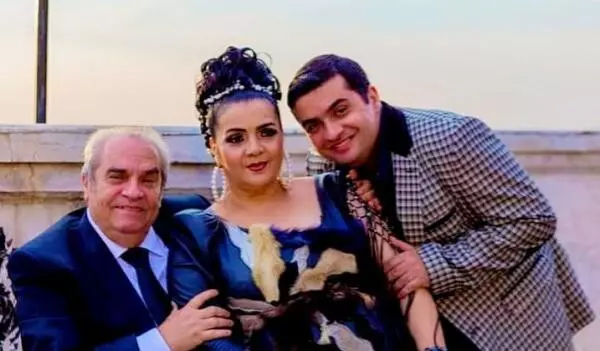 cornelia catanga si fiul ei