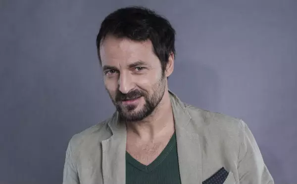 Andrei Aradits mic