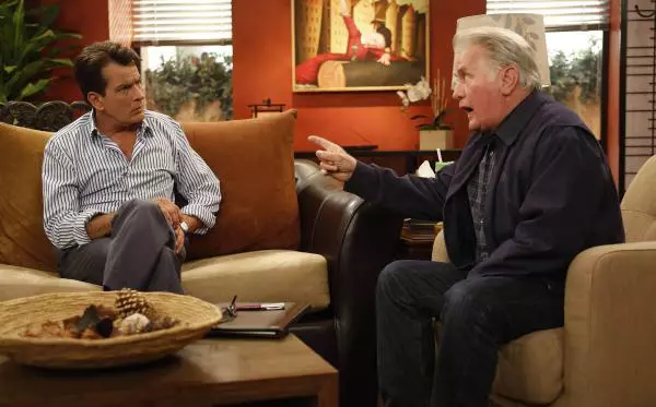 Charlie și Martin Sheen