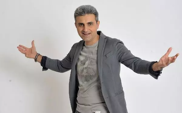 Robert Turcescu