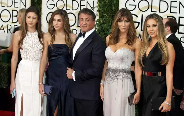 Sylvester Stallone si familia