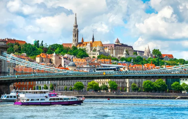 Budapesta, Ungaria