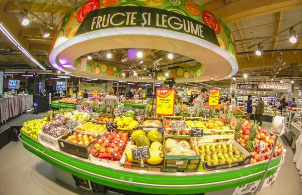 Mega Image Concept Store