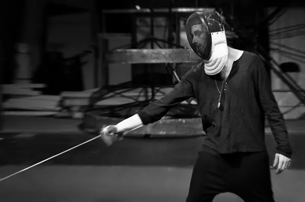 Tudor Istodor. Repetitii Hamlet in regia lui Marcel Top. Foto Cristina Tinta