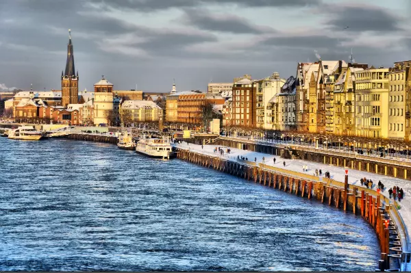 6. Düsseldorf, Germania