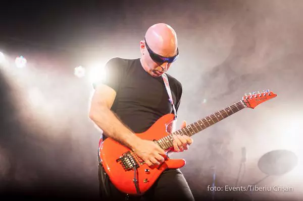 Concert Joe Satriani