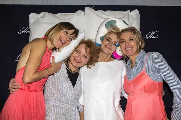 Roxana Iliescu, Mirela Vescan, Gianina Corondan