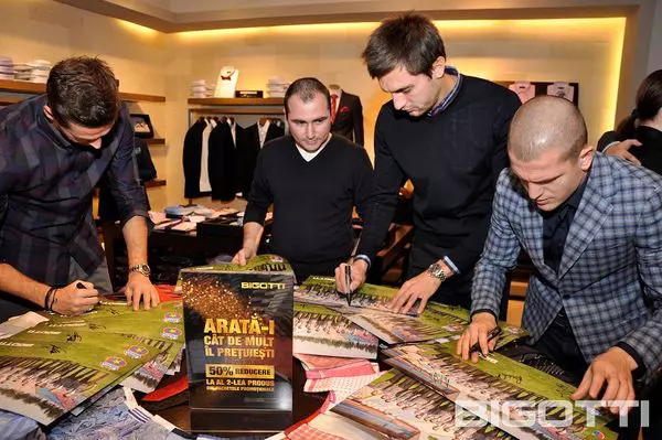 Steaua - Shopping si autografe in magazinul BIGOTTI