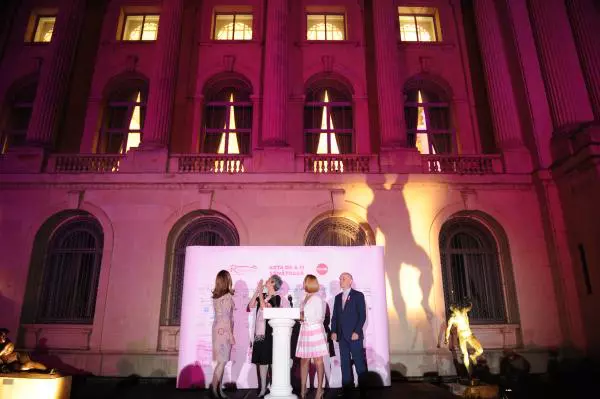 Mihaela Geoana, Oana Pellea, Andreea Esca și Călin Stegerean ( Directorul MNAR)