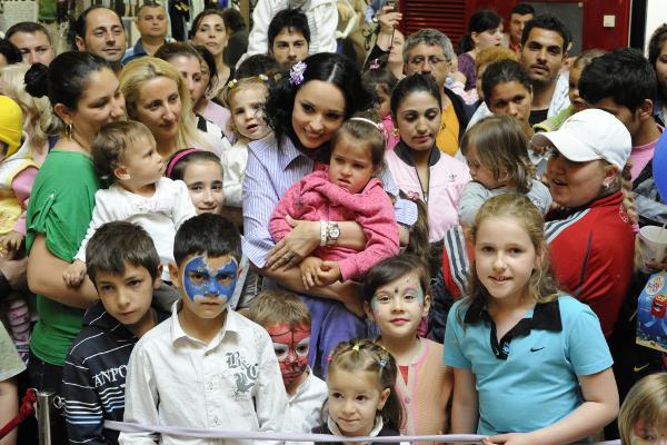 Andreea_Marin_Banica_1_iunie_2010__4_.JPG