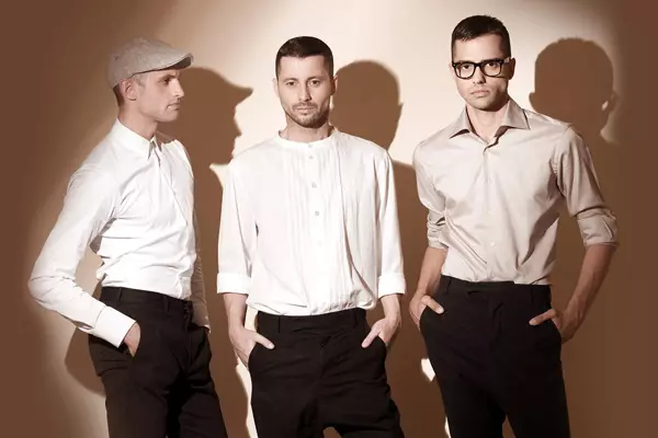 bg_akcent