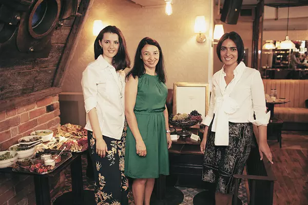 Echipa Rawz si Domnica Margescu