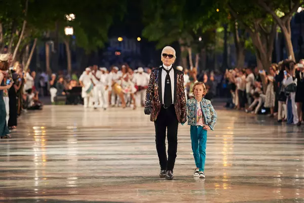 Colectia Chanel Cruise 2016-2017