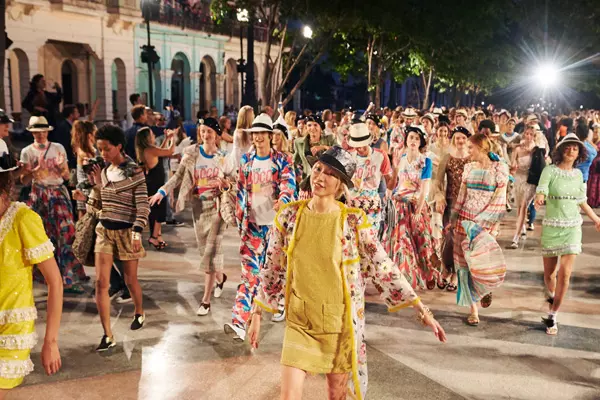 Colectia Chanel Cruise 2016-2017