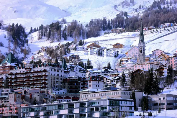 7. St. Moritz, Elveția