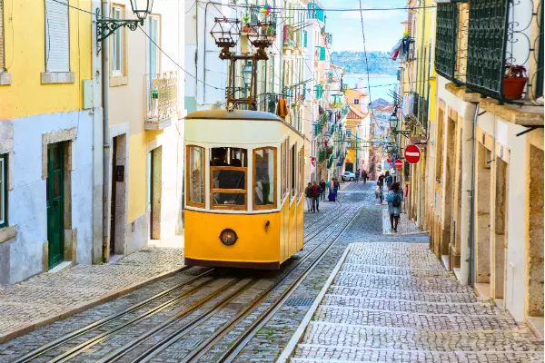 7. Lisabona, Portugalia