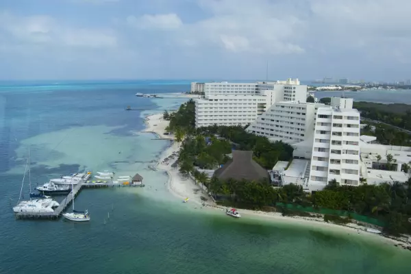 12. Cancun