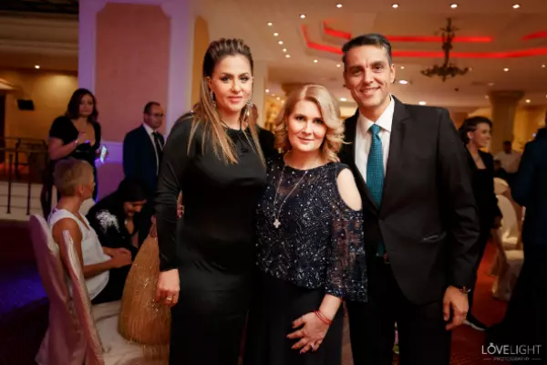 Oana Turcu, Alessandra Stoicescu si Cristian Brancu