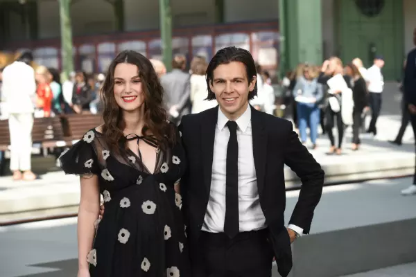 8. Keira Knightley și James Righton