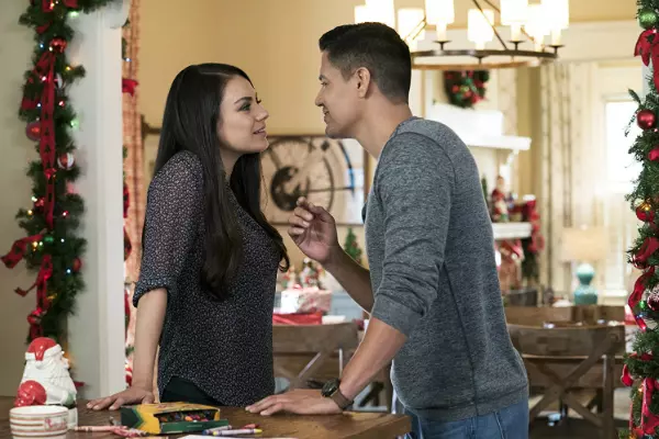 6. A Bad Moms Christmas (2017)