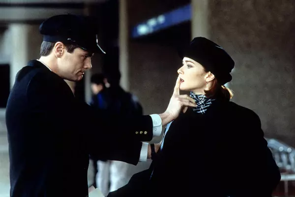 6. Dumb and Dumber (1994)