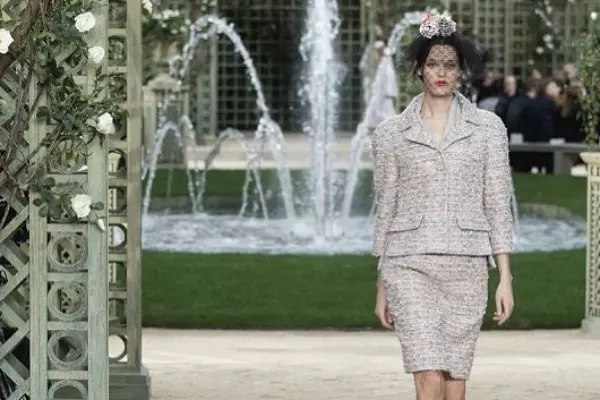 4. 7 Days Out: Chanel Haute Couture Fashion Show (2018)
