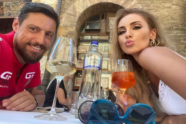 2. Daniel Pavel și iubita lui, Ana Maria Pop