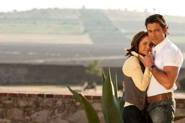 Fernando Colunga și Lucero se iubesc în Stăpâna