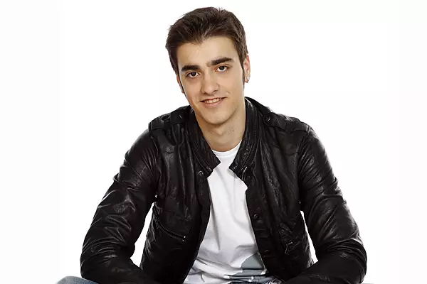 Liviu Teodorescu din Pariu cu viaţa a lansat un single nou