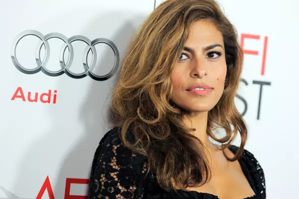 Eva Mendes fuge de Ryan Gosling în braţele fostului iubit 2