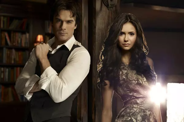 Nina Dobrev Ian Somerhalder