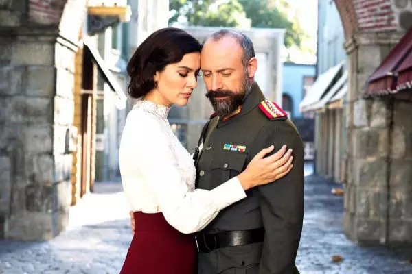 halit-ergenc-si-berguzar-korel