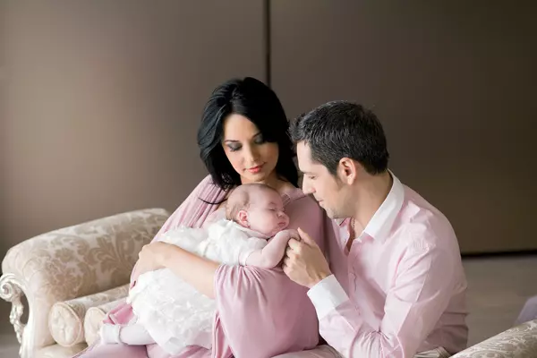 Andreea Maris si Stefan Banica, alaturi de Violeta, 2008