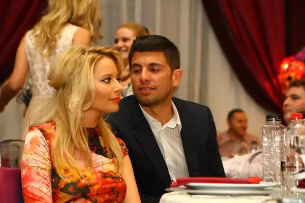 Laura Cosoi si Cosmin, iubitul ei