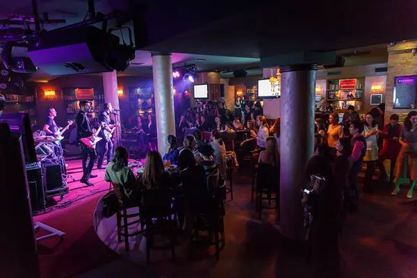 Eveniment lansare AVON Men