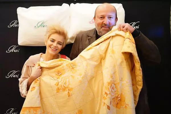 Gianina Corondan si Claudiu Istodor