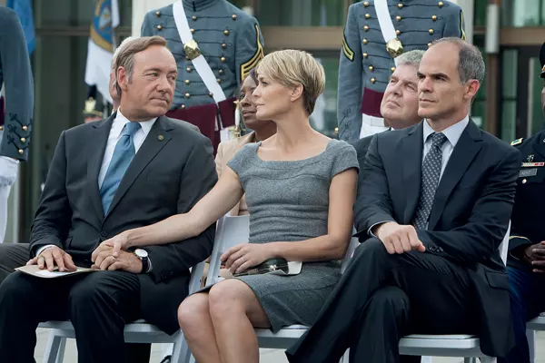 Claire (Robin Wright) si Francis Underwood (Kevin Spacey) in „House of Cards“