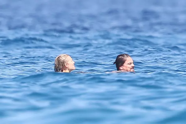 Leonardo DiCaprio si Toni Garrn