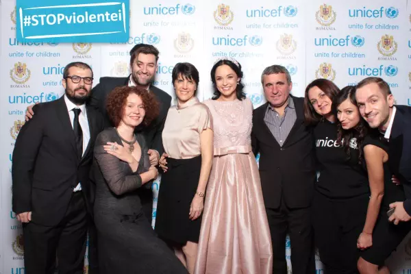 Ambadadori ai Bunavointei si Echipa UNICEF Romania