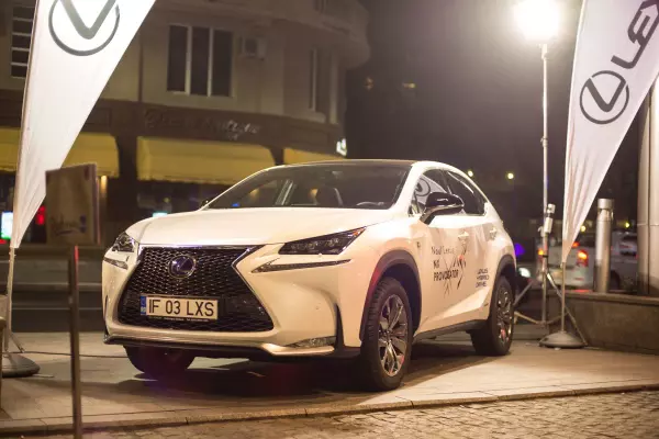 Lexus NX