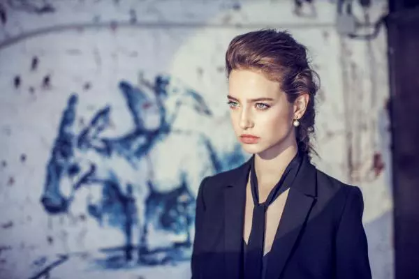 Sacou Gerard Darel, 1.368 lei, top H&M, 129 lei