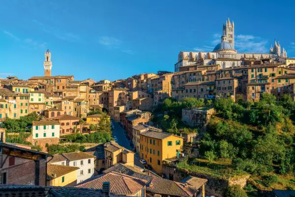 Panorama orașului Siena din Toscana