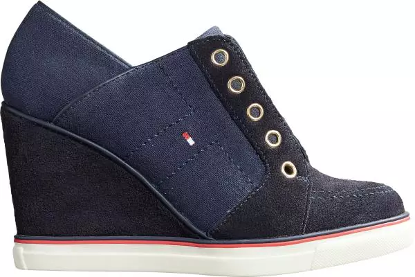 Colecţia Tommy Hilfiger Women Sportswear SS15