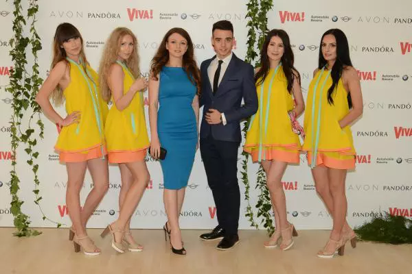 Hostese B Model (Atu Body Couture si Efemer)