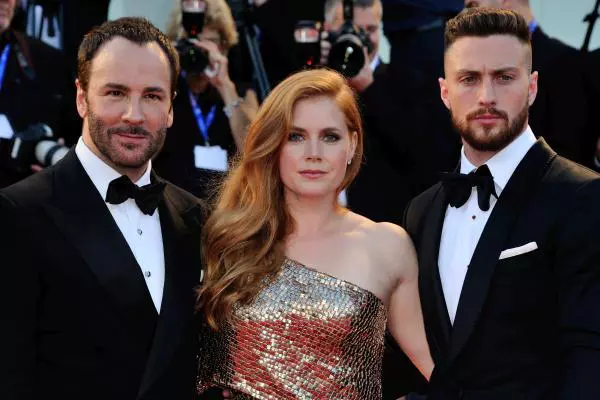 Tom Ford, Amy Adams si Aaron Taylor-Johnson