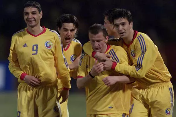 Ionel Ganea este fotbalist din Generația de Aur