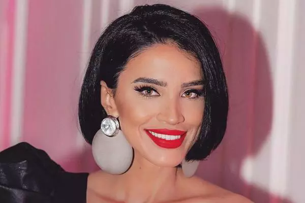 Adelina-Pestritu (2)